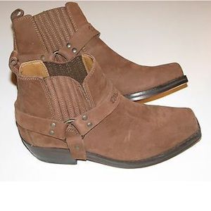 Wrangler Leather ankle booties size 9US / 39EU